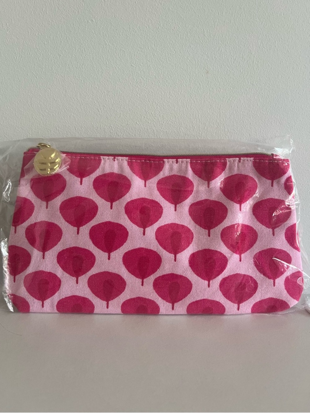 Estée Lauder Pink Pattern Cosmetic Makeup Bag with Skincare & Makeup Set 6 pc - Picture 4 of 4